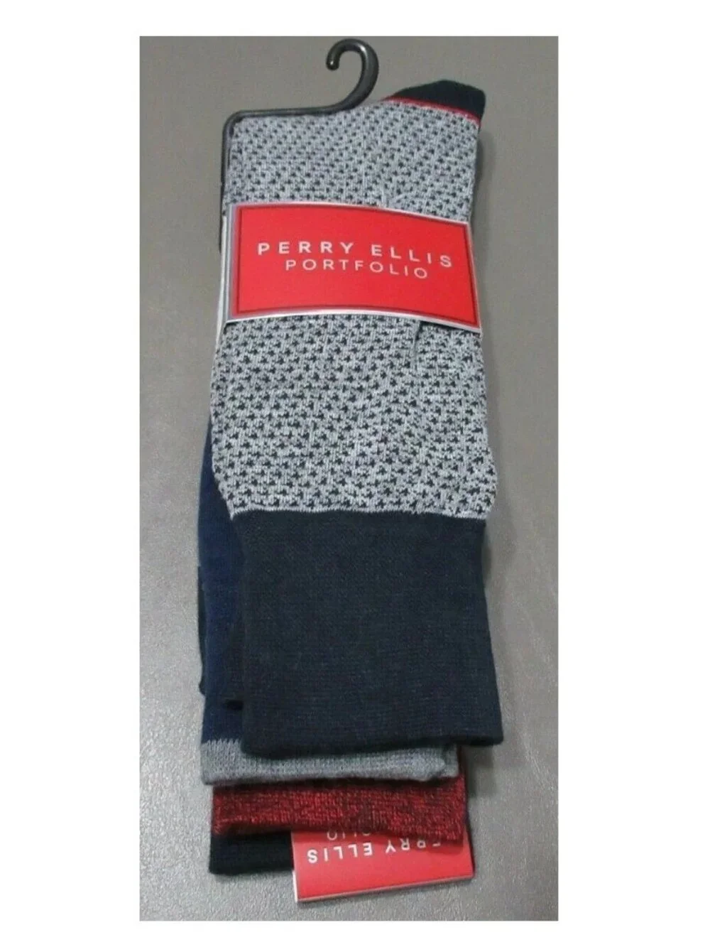 Perry Ellis Men's 4-Pack Holiday Novelty Socks, Multicolor, Shoe Size 7-12
